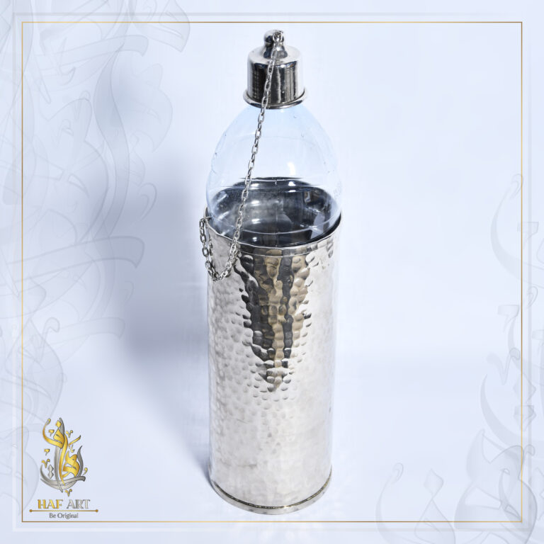 Ce cache bouteille rond, idéal pour les grandes bouteilles d’eau, jus d’environ 1,5 L.